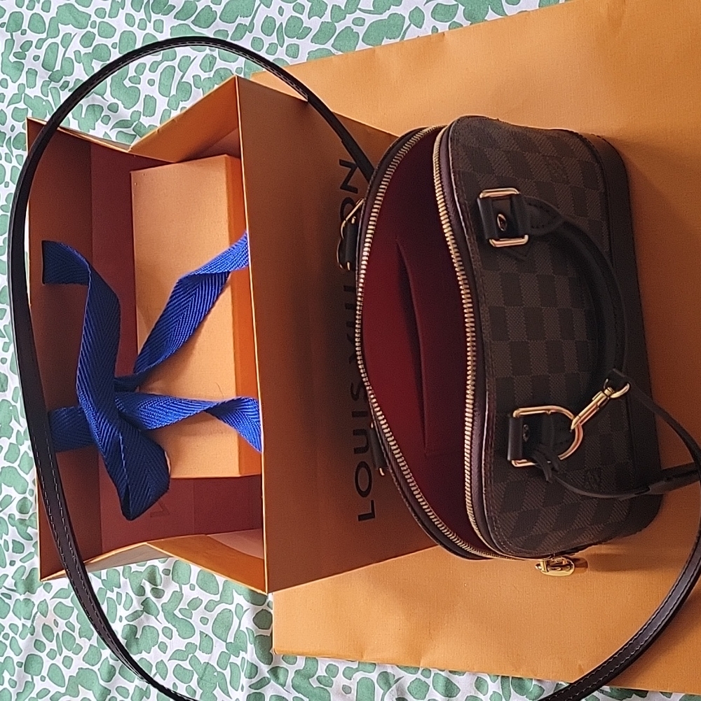 LOUIS VUITTON ALMA BB